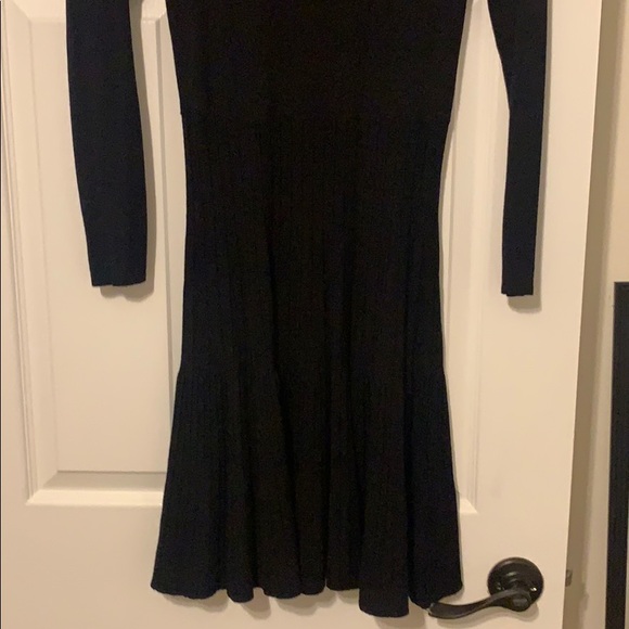 Dress - Picture 2 of 5